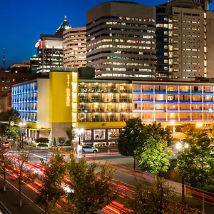 **** Hotel Staypineapple, Rose, Downtown États-Unis